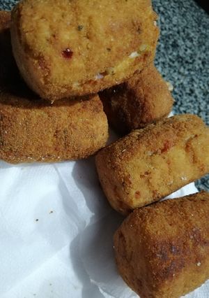 Una foto de Croquetas de arroz 🍚