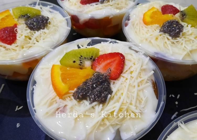 Salad Buah Segar Tanpa Yogurt