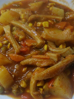 Una foto de Guiso de mondongo y verduras light y fácil!