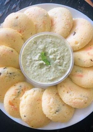 A picture of Moong Dal Idli.
