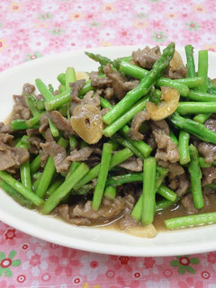 奶油蘆筍牛肉絲 ♥ 炒牛肉5 的食譜成品照片