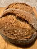 Pane semintegrale con lievito madre