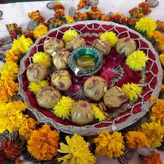 A picture of Healthy mix laddoo.