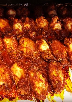 A picture of Baked Honey/Buffalo Barbecue Chicken Wings.