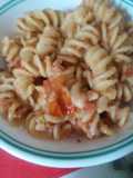 Fusilli con atún y chía