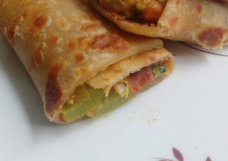 Recipe: Perfect Peanut aloo capsicum roll