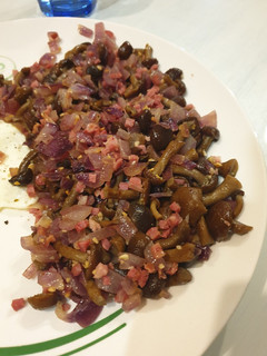 Foto principal de Guarnición otoñal: setas nameko salteadas con cebolla morada, ajito y taquitos de jamón 😍