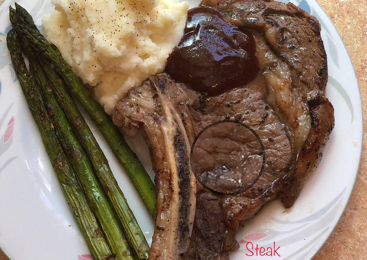 Ribeye steak bumbu instant ala Pak Rt