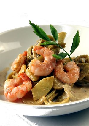 Tagliatelle with Apple and Shrimps রেসিপির প্রধান ছবি