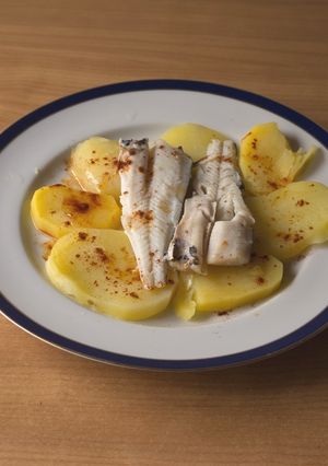 Una foto de Merluza a la gallega (en microondas)