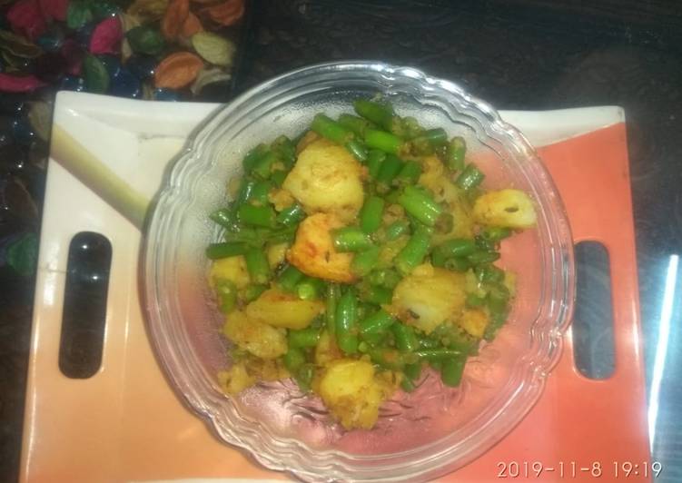 Steps to Prepare Super Quick Homemade Aloo beans ki sabji