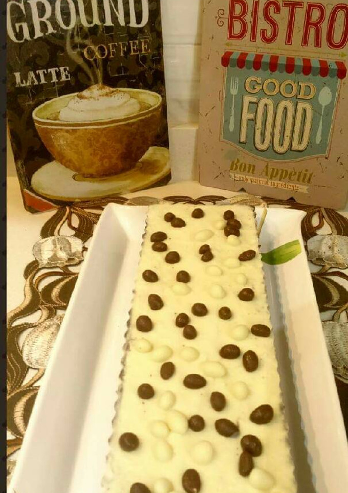 Una foto de Tarta de oreo y chocolate blanco