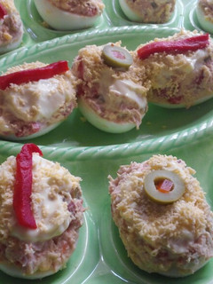 Una foto de Huevos rellenos