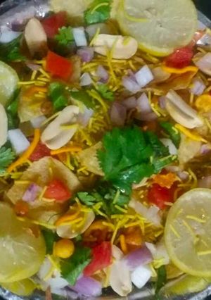 A picture of Lays Chaat.
