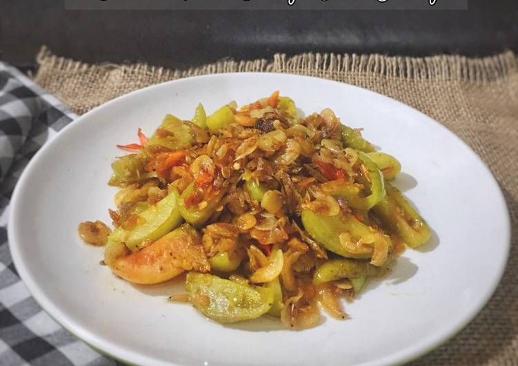 Bahan Sambal Tomat Udang Rebon Goreng | Bahan Membuat Sambal Tomat Udang Rebon Goreng Yang Lezat