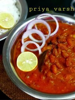 पंजाबी राजमा मसाला(punjabi rajma masala recipe in hindi) रेसिपी मुख्य फोटो