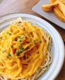 Mì Ý sốt kem bí đỏ