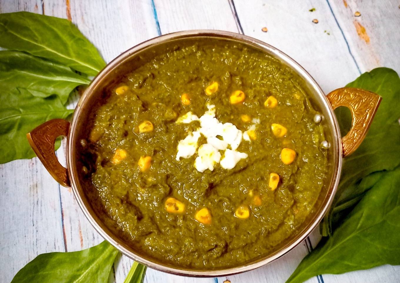 Corn palak curry