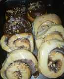 Cinnamon Rolls / Roles de Canela