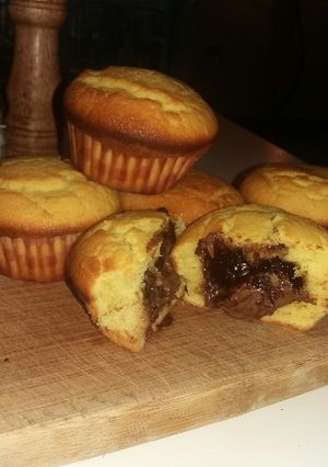 Φωτογραφία της συνταγής Muffins γιαουρτιού με γέμιση πραλίνας