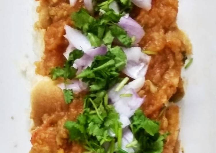 Recipe of Any-night-of-the-week Khada Pav Bhaji