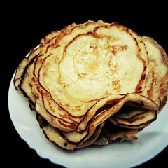 Milk pancakes A picture of Milk pancakes.