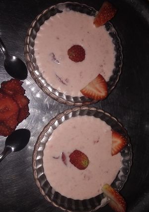 Una foto de 🍓¡Crema con frutillas!🍓