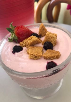Epres-túrós pohárkrém🍓 recept fotója