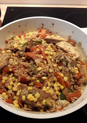 Tofu zöldséges rizzsel recept fotója