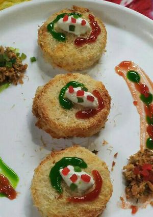 A picture of Bread kachori.