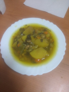 Una foto de Potaje de berros en olla exprés