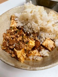 極簡懶人肉醬麻婆豆腐 的食譜成品照片