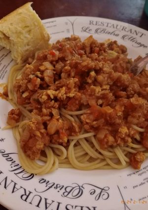Una foto de Fideos con tuco vegetariano