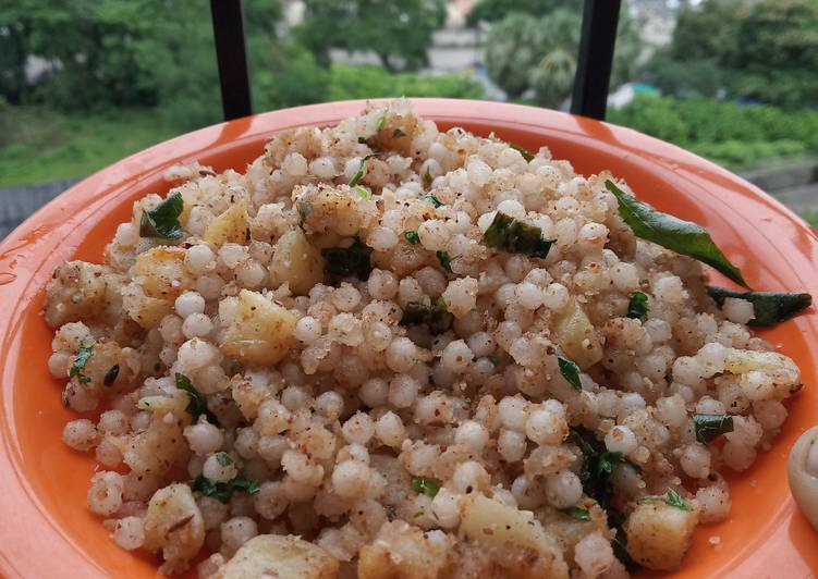 Sabudana(sago)  khichadi