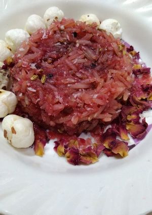 A picture of Rice-e-gulab.