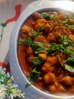 சென்னா மசாலா(channa masala recipe in tamil) செய்முறை முக்கிய புகைப்படம்