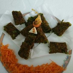 A picture of Spinach pan cake with gram flour.