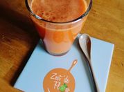 Une photo de jus de fruit