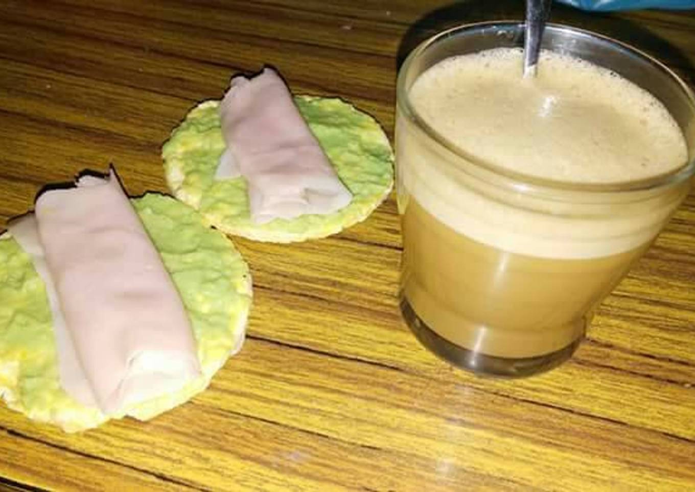 Tortitas con guacamole casero