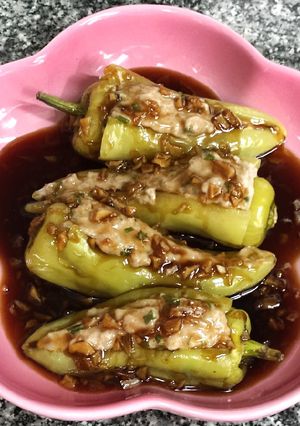 รูปของ พริกหยวกยัดไส้หมูสับ