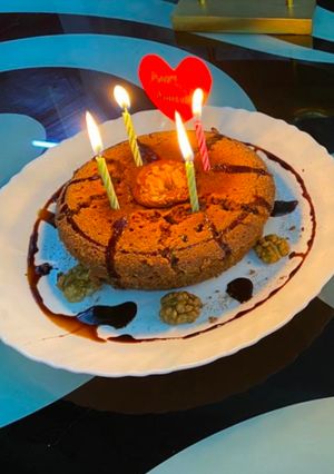 चॉकलेट अखरोट केक (Chocolate akhrot Cake Recipe in Hindi) रेसिपी मुख्य फोटो