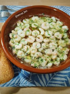 Una foto de Gambas al ajillo