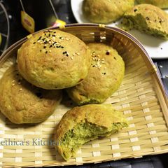 Spinach Masala Bread Rolls A picture of Spinach Masala Bread Rolls.