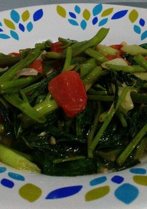 Foto resep Tumis Kangkung #BikinRamadanBerkesan #6