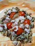 Pollo cocido con legumbres