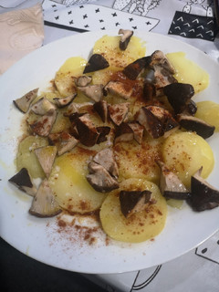 Una foto de Setas shiitake "a la gallega"