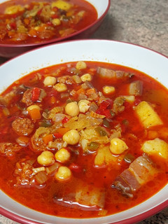 Foto principal de Guiso con chorizo y costillas ahumadas