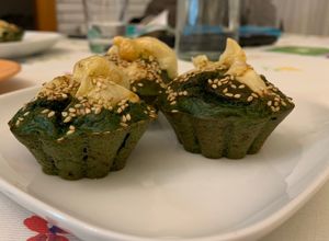 Foto principal de Muffins saludables de espinacas y zanahoria