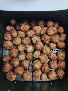 Una foto de Albóndigas con freidora sin aceite 🤤🤤👌