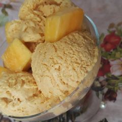 A picture of REFRESHING MANGO ICE CREAM WITH A TWIST..